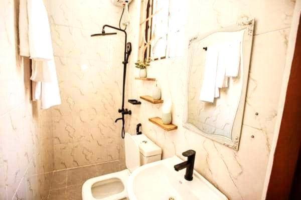 Bed and Breakfast Safi House Boma la Ngombe Екстер'єр фото