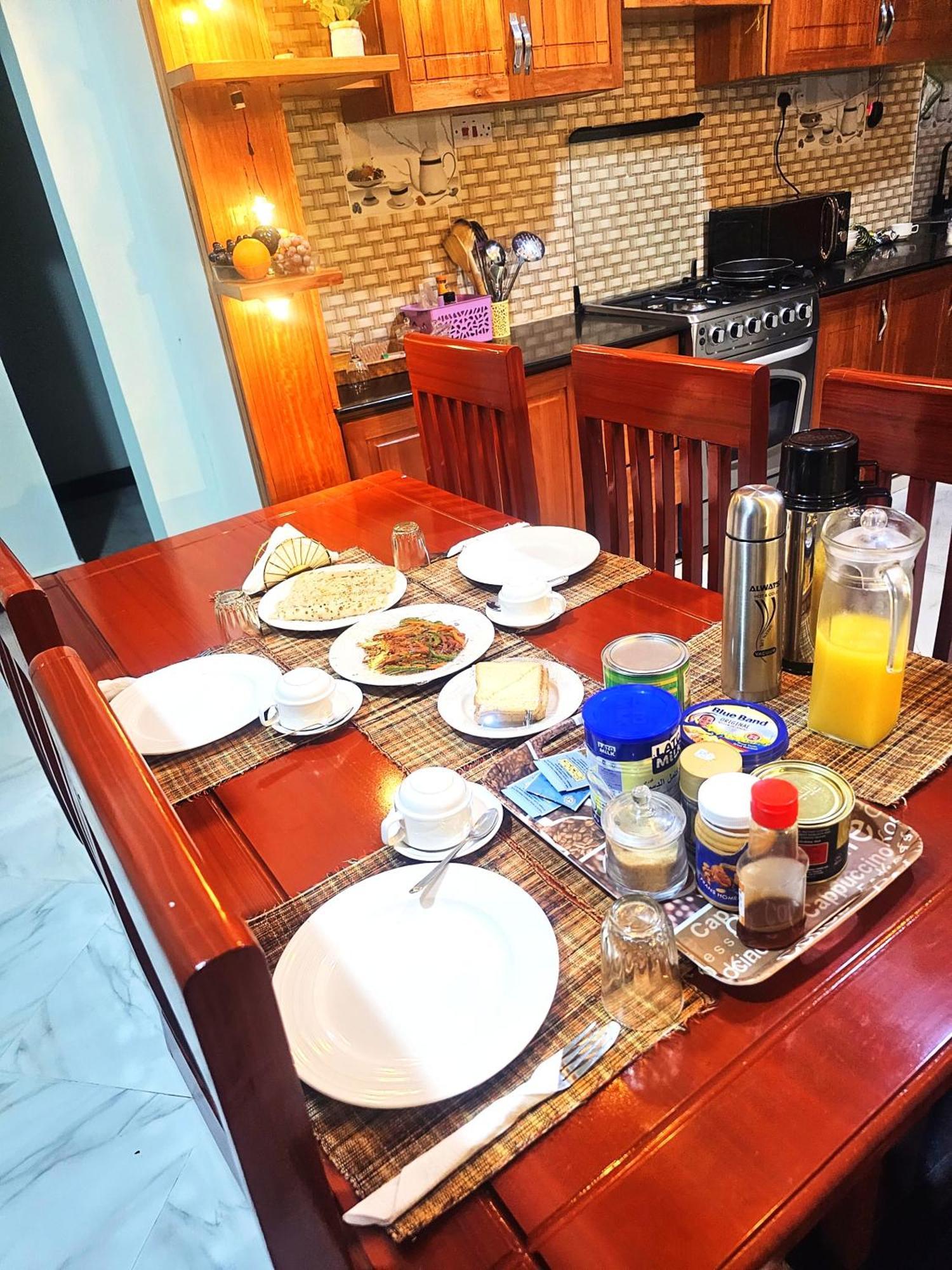 Bed and Breakfast Safi House Boma la Ngombe Екстер'єр фото
