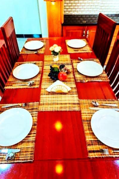 Bed and Breakfast Safi House Boma la Ngombe Екстер'єр фото